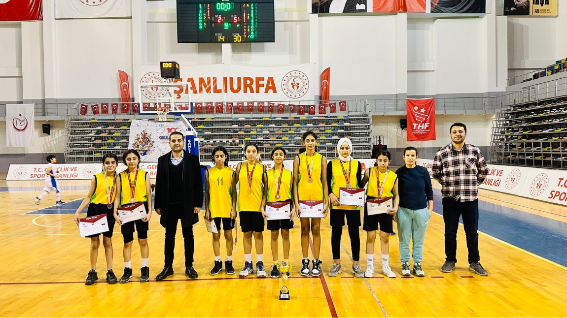 Okulumuz Basketbol Takımı Şanlıurfa 2. Oldu